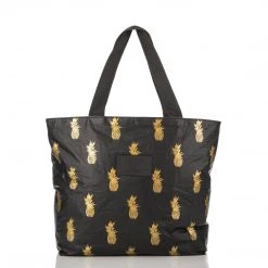 Aloha Pineapple Royale Day Tripper In Gold On Black