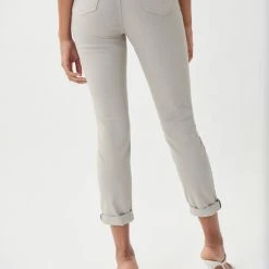 Women's Joseph Ribkoff Rolled Hem Style Pant
