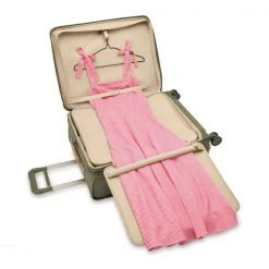 Luggage And Bags Briggs & Riley Baseline Medium Expandable Spinner