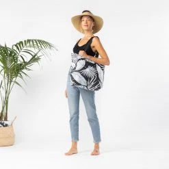 Luggage And Bags Aloha Le Palm Day Tripper White On Black