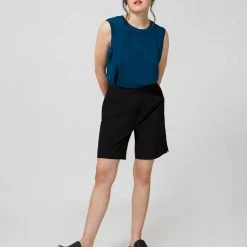 FIG Newton Bermuda Short