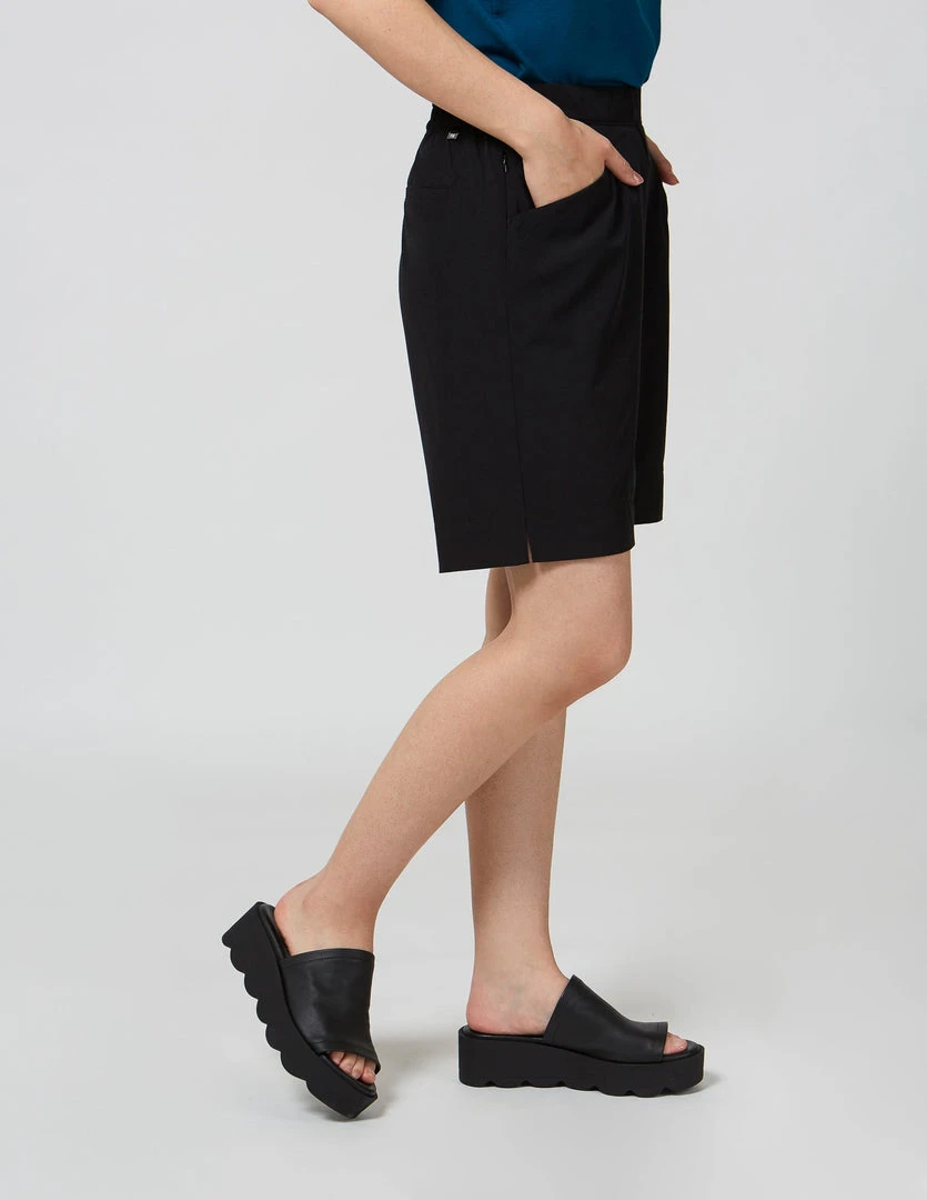 FIG Newton Bermuda Short