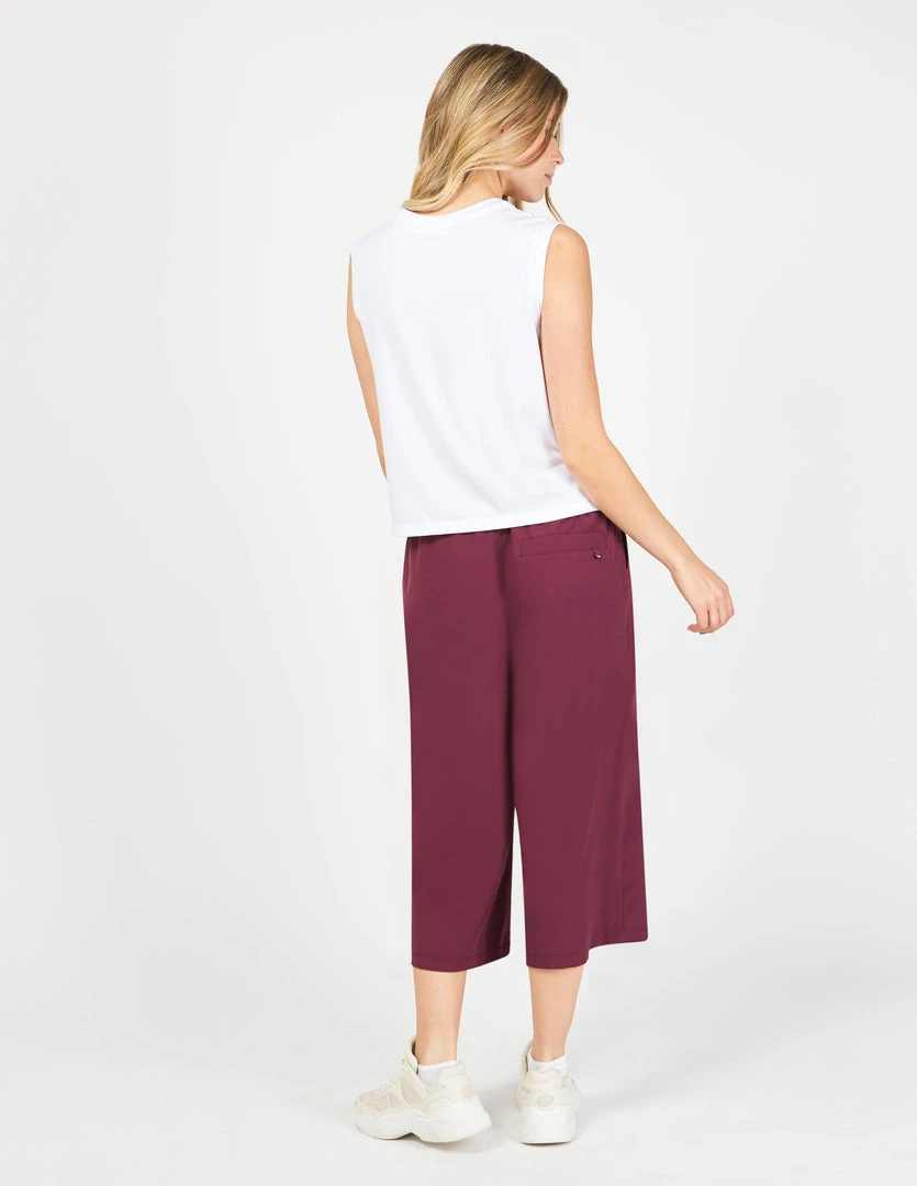 Women's FIG Melbourne Sleeveless Top