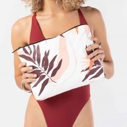 Womens Bags Aloha Mid Painted Birds Pouch In Warm