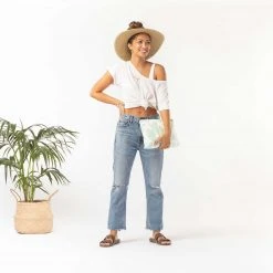 Aloha Mid Sea Treasure Pouch In Mint Women's