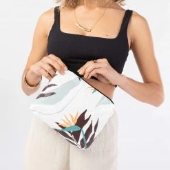 Women's Aloha Small Painted Birds Pouch In Cool
